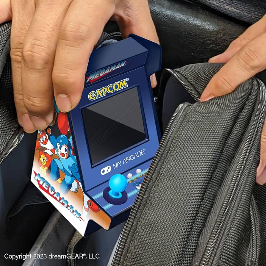 STREET FIGHTER IIナノプレイヤー ポータブル レトロ アーケード 71gvLI9wwTL._UF350,350_QL80_.jpg